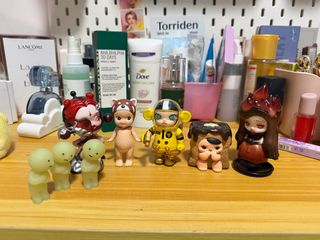 (Category: ) located in . Submitted by ml.closet (Listing ID 1411206323, Image 1). Description: .