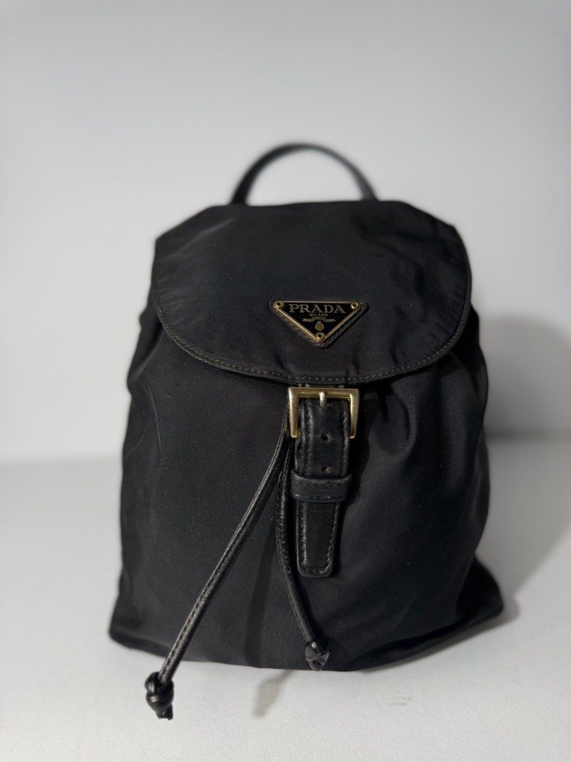 Prada chain Vintage backpack Tessuto (Category: Luxury Bags & Wallets) located in Manila. Submitted by fivethousandlilies (Listing ID 1411111639, Image 1). Description: Guaranteed authentic Vintage condition Signs of wear but no butas and no discolorations.