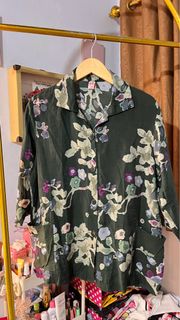 (Kategori: ) berada di . Dikirim oleh preloved_bydevv (ID iklan 1411260814, Gambar 1). Deskripsi: .