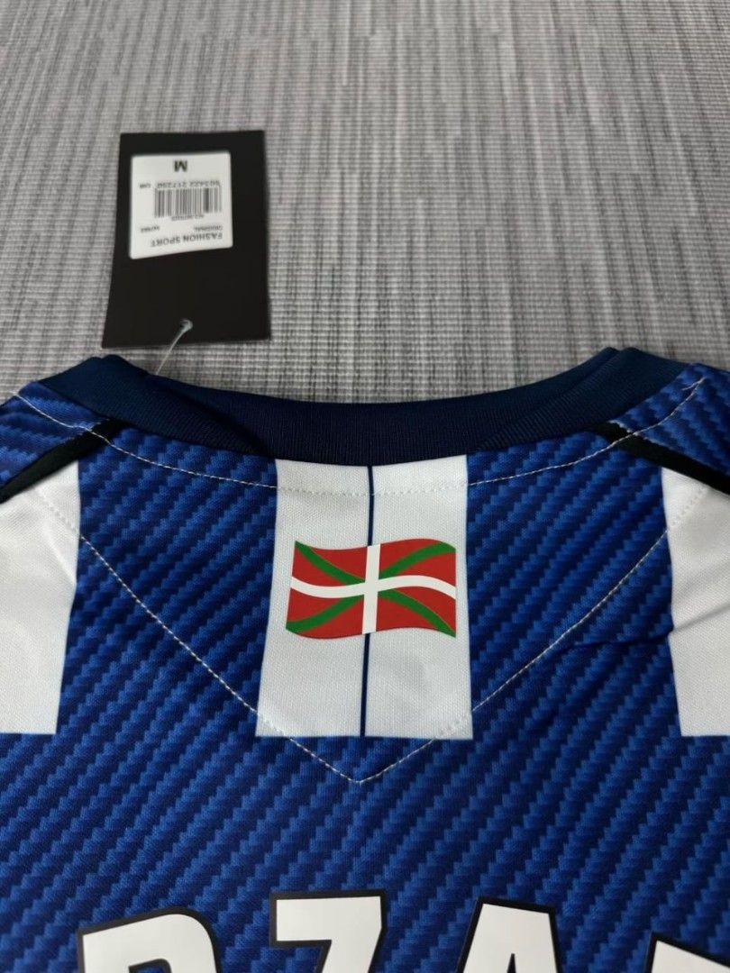 Real Sociedad Home Jersey 26/27 (Category: Activewear) located in Singapore. Submitted by calcio_sport_jersey (Listing ID 1411160137, Image 8). Description: 🎽PRE-ORDER: Customize Sports Jerseys✨ ✅ Easy Payment: Paynow ✅ Latest or Retro Style ✅ Pm Me For More Jersey Info ✅ Personalize: Name, Number, Patch ✅ Affordable Printing: $5 (Name + Number) ✅ Patch Add-ons: $2 each 🎉Free Shipping on 2+ items‼️🎉 Buy more and save on delivery/discount！ ⚠️ D