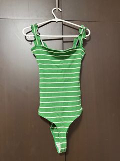 (Category: ) located in . Submitted by ml.closet (Listing ID 1411210663, Image 1). Description: .