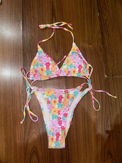 (Category: ) located in . Submitted by el.declutterz (Listing ID 1411179117, Image 1). Description: .