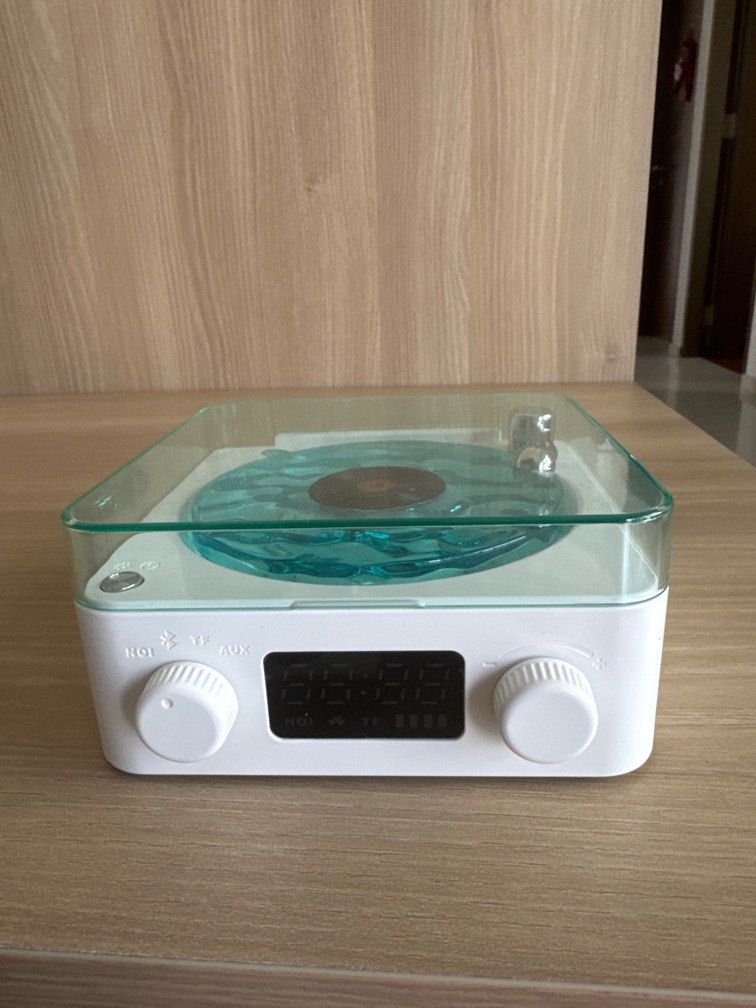 Speaker65075719040002111