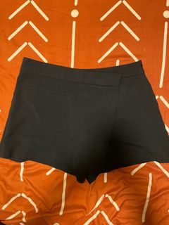 (Category: ) located in . Submitted by sochi.declutters (Listing ID 1411195444, Image 1). Description: .