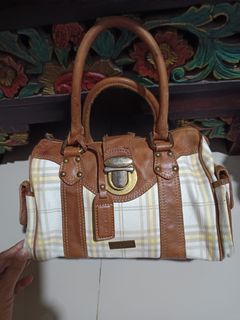 (Kategori: ) berada di . Dikirim oleh sadderdaze_ (ID iklan 1411165660, Gambar 1). Deskripsi: .