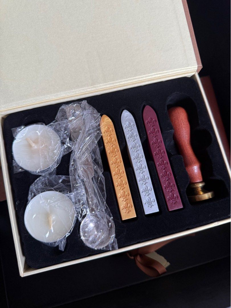 Vintage Calligraphy Set with Wax Seal (Category: Craft Supplies & Tools) located in San Juan City. Submitted by findmephilippines (Listing ID 1411099953, Image 2). Description: Loc : San Juan City GoGo delivery/ book your own rider Payment: GCash .