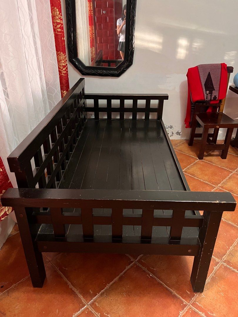 Wooden Sofa Bed (Category: Sofas) located in Makati City. Submitted by pedro0103 (Listing ID 1411164327, Image 2). Description: Wooden day bed sofa.
