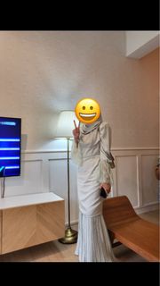 (Category: ) located in . Submitted by hhwardrobe (Listing ID 1411094757, Image 1). Description: .