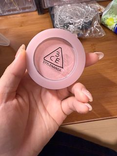 （分類：）位於 。 由 whyfiona 提交（商品編號 1411431889，圖片 1）。簡介： 。