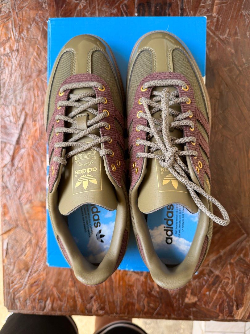 Adidas Samba OG Alwayth in Olive Strata (Category: Sneakers) located in Manila. Submitted by dashcash (Listing ID 1411448623, Image 1). Description: - Adidas Samba OG Alwayth sneakers - Color: Olive green and burgundy - Size: US 7.5 / UK 7 For gift ko sana kaso wrong size pala 🤦‍♀️ Negotiable Can do same day delivery via lalamove.