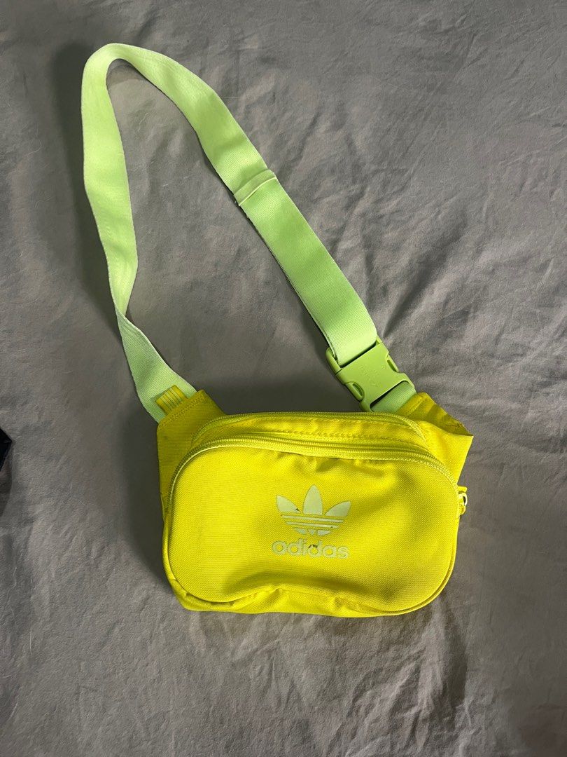 Adidas waist/belt nag/ (Category: Cross-body Bags) located in Marikina City. Submitted by moonchok (Listing ID 1411302185, Image 1). Description: Bought at Adidas powerplant Authentic Minor flaw signs of usage Rare! Still in good condition Spacious too!.