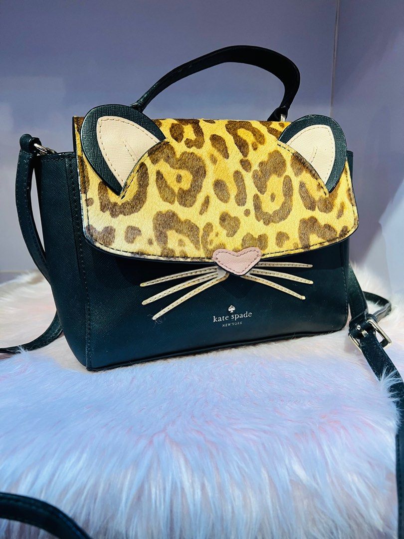 Authentic Kate Spade Kitten Limited Edition Two-Way Bag (Category: Luxury Bags & Wallets) located in Dumaguete. Submitted by lovebags.ph (Listing ID 1411384360, Image 3). Description: siper cute in actual!.