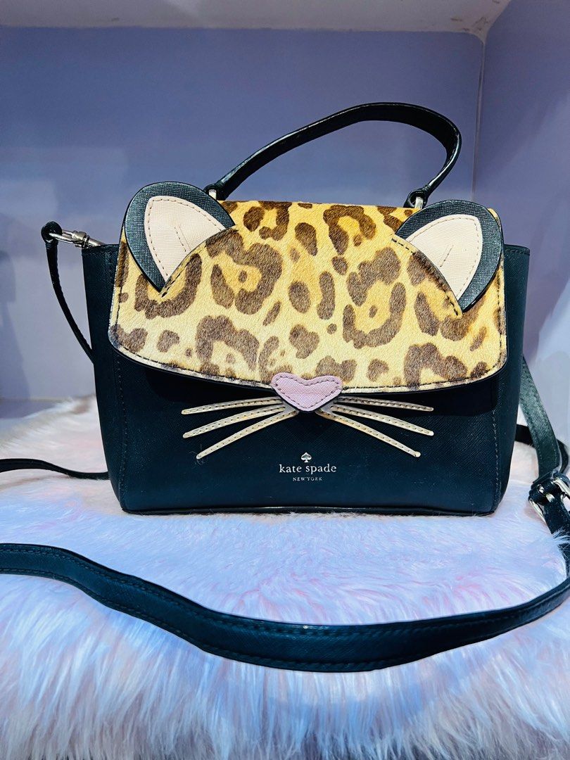 Authentic Kate Spade Kitten Limited Edition Two-Way Bag (Category: Luxury Bags & Wallets) located in Dumaguete. Submitted by lovebags.ph (Listing ID 1411384360, Image 2). Description: siper cute in actual!.