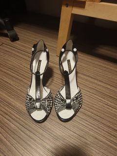 （分類：）位於 。 由 bisbis 提交（商品編號 1411329527，圖片 1）。簡介： 。