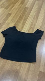 (Category: ) located in . Submitted by preloved_esh (Listing ID 1411305834, Image 1). Description: .
