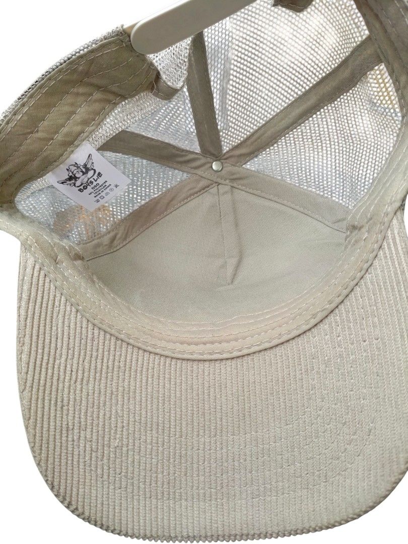 Boys Lie Corduroy Trucker Cap Hat (Category: Caps & Hats) located in Pasig City. Submitted by void_supply (Listing ID 1411311921, Image 2). Description: Excellent Condition ₱850 + shipping fee J&T / Lalamove Pasig location.