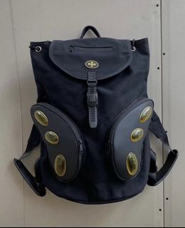 (Category: ) located in . Submitted by essypreloved (Listing ID 1411345270, Image 1). Description: .