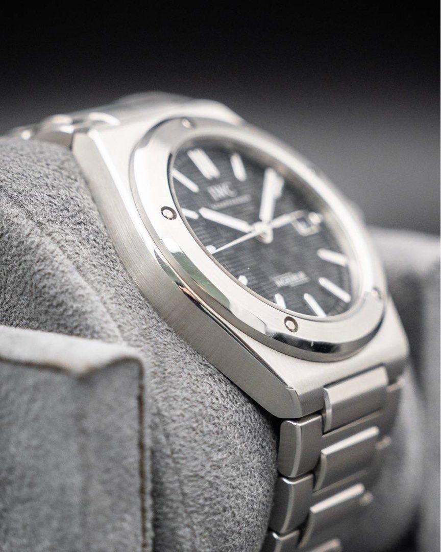 🔥CHEAPEST🔥 IWC Ingenieur Automatic 40 Black IW328901 2023 FULL SET Like New (Category: Watches) located in Singapore. Submitted by gdtimepieces (Listing ID 1411296589, Image 3). Description: Open to trades up/down! ** Shop Based ** Hi all, up for sales today is the IWC Ingenieur Automatic, ref. IW328901. A legendary piece with design roots tracing back to Gerald Genta. Featuring a 40mm stainless steel case, paired with a striking textured black