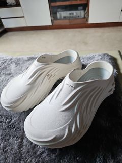 (Category: ) located in . Submitted by sneaksole (Listing ID 1411317523, Image 1). Description: .