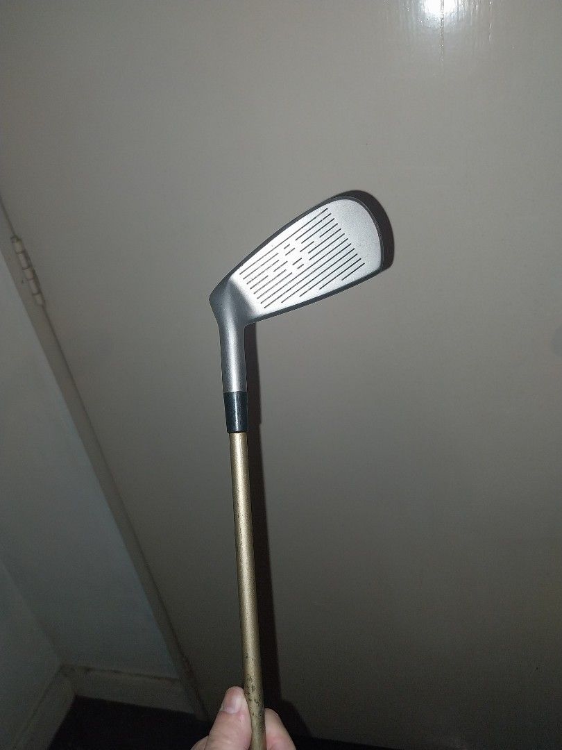 Dunlop Bi-Metal Driving Iron (Category: Golf) located in Makati City. Submitted by joescs72 (Listing ID 1411366786, Image 2). Description: DUNLOP Pro Driving Iron - Unused.