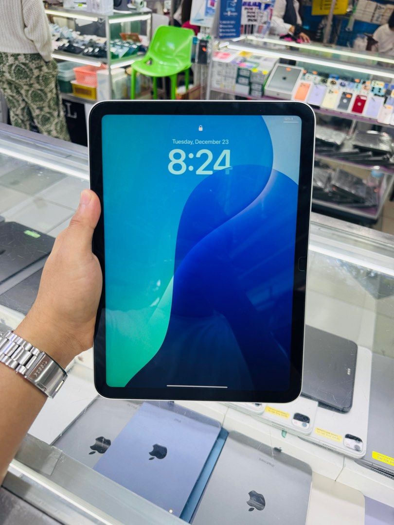 iPad 10th Gen 256GB Wifi Only (Category: iPad) located in San Juan City. Submitted by Khalidmgdla08 (Listing ID 1411421894, Image 3). Description: FOR SALE | TRADE/SWAP Price: 24,999 On hand: iPad 10th Gen✔️ 256GB ✔️ Wifi ✔️ 100% Original ✔️ 99% Makinis ✔️ 99% Smooth ✔️ NOT REFURB ✔️ NO HIDDEN ISSUES ✔️ NEVER BEEN REPAIRED ✔️ TEST TO SAWA✔️ FREE 3-UTOOLS ✔️ ANY MODEL OF IPHONE AND SAMSUNG ARE AVAILABLE! ✨ We accept: 🔹Cash 🔹Gcash 🔹Bank Transfer