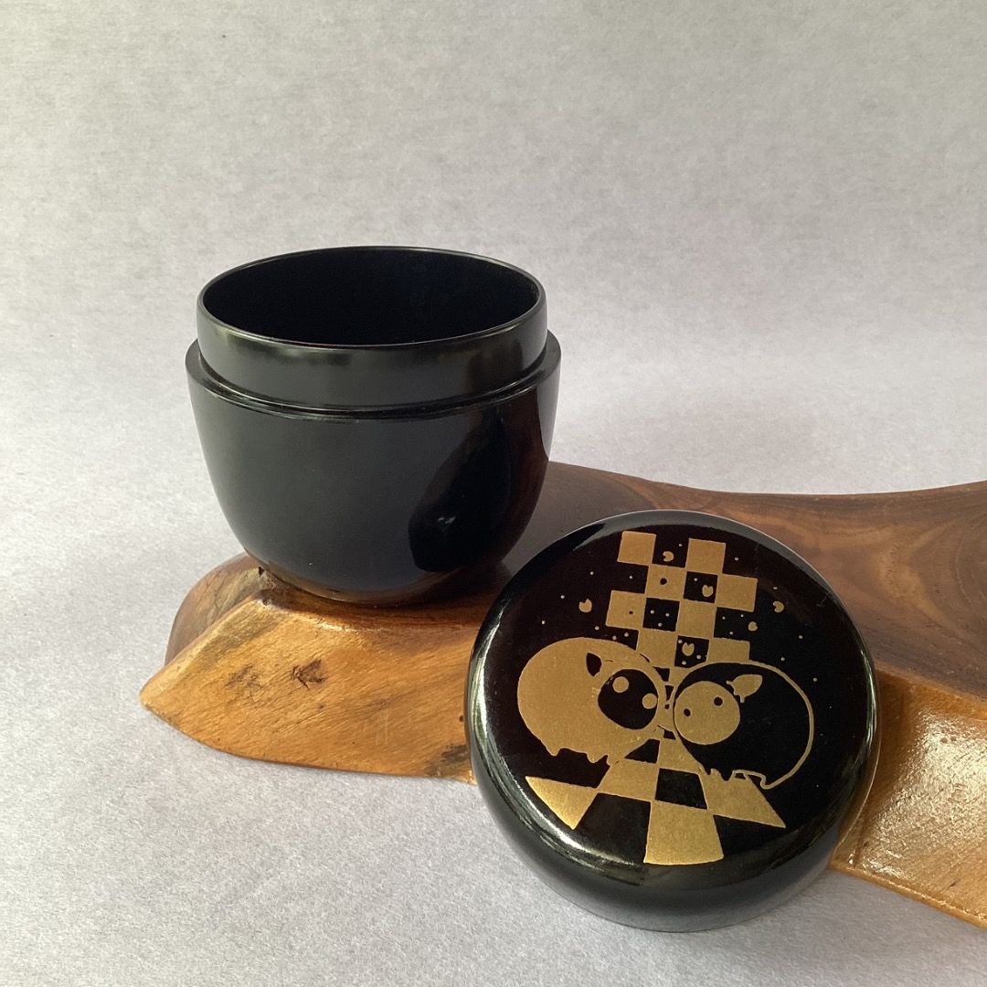 Japanese Matcha Tea Caddy (Category: Coffee & Tea Tableware) located in Davao. Submitted by eclectic1925 (Listing ID 1411427402, Image 1). Description: Php250 Japanese Matcha Tea Caddy H: 2.8 inches L: 2.7 inches Please REVIEW PHOTOS First to pay.