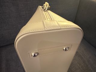 （分類：）位於 。 由 calvin.y 提交（商品編號 1411406907，圖片 1）。簡介： 。