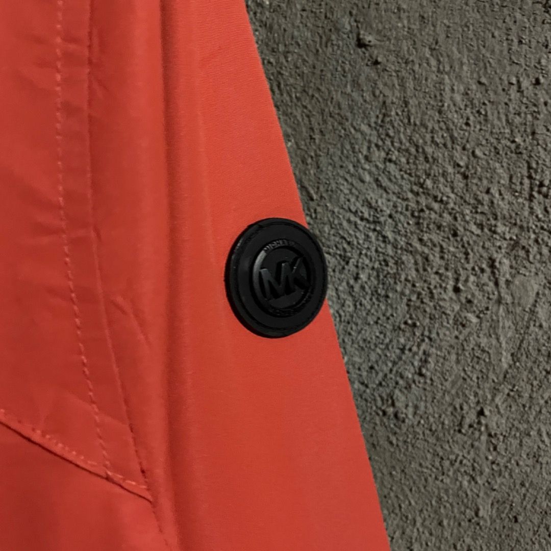 Michael Kors Water-Resistant Windbreaker Jacket (Category: Coats, Jackets and Outerwear) located in Bacolod City. Submitted by caast.archives (Listing ID 1411415024, Image 2). Description: Michael Kors Water-Resistant Windbreaker Jacket Authentic Size: Large fit Condition: Excellent Flaw: None.