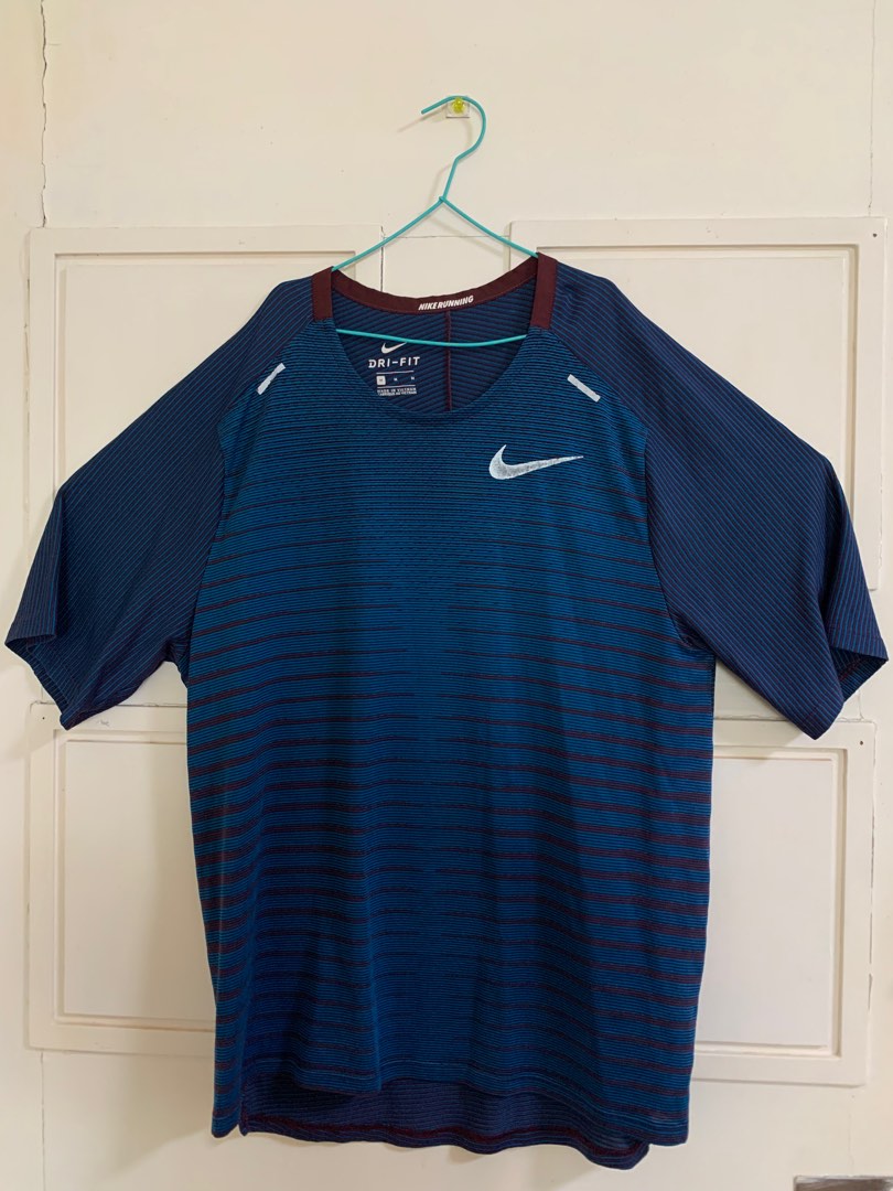nike running shirt blue
