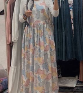(Category: ) located in . Submitted by ayscloset_ (Listing ID 1411350087, Image 1). Description: .