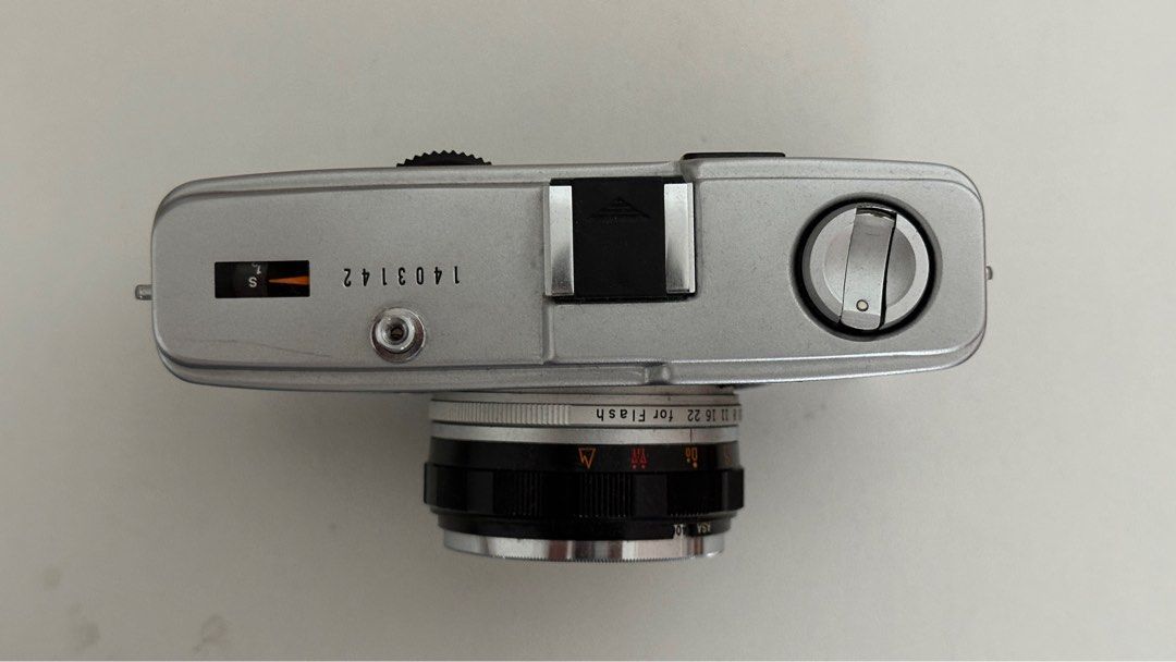 Olympus Trip 35 Film Camera (Category: Cameras) located in Pasig City. Submitted by isa.misc (Listing ID 1411407301, Image 2). Description: Fully functional and in good working condition Light meter working Clean body with some signs of use Sample pics upon request.