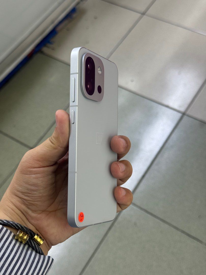 OnePlus 13T 512gb FU Chinarom No issue (Category: OnePlus) located in San Juan City. Submitted by keannagadgetph (Listing ID 1411402725, Image 2). Description: Available Units for today's POST! Xiaomi 13T / 512gb / FU - any colors available (price may vary) - good condition - 98% Makinis - Good battery - no issue / repair - CHINA Variant ~ Accepting SWAP / TRADE IN / INSTALLMENT / BINTA UNIT ~ CASH ON DELIVERY METRO MANILA / LBC PAYMENT FIRST ~ S