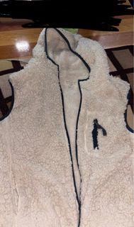 (Category: ) located in . Submitted by hanj_ (Listing ID 1411352591, Image 1). Description: .