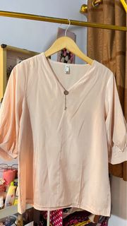 (Kategori: ) berada di . Dikirim oleh preloved_bydevv (ID iklan 1411402293, Gambar 1). Deskripsi: .