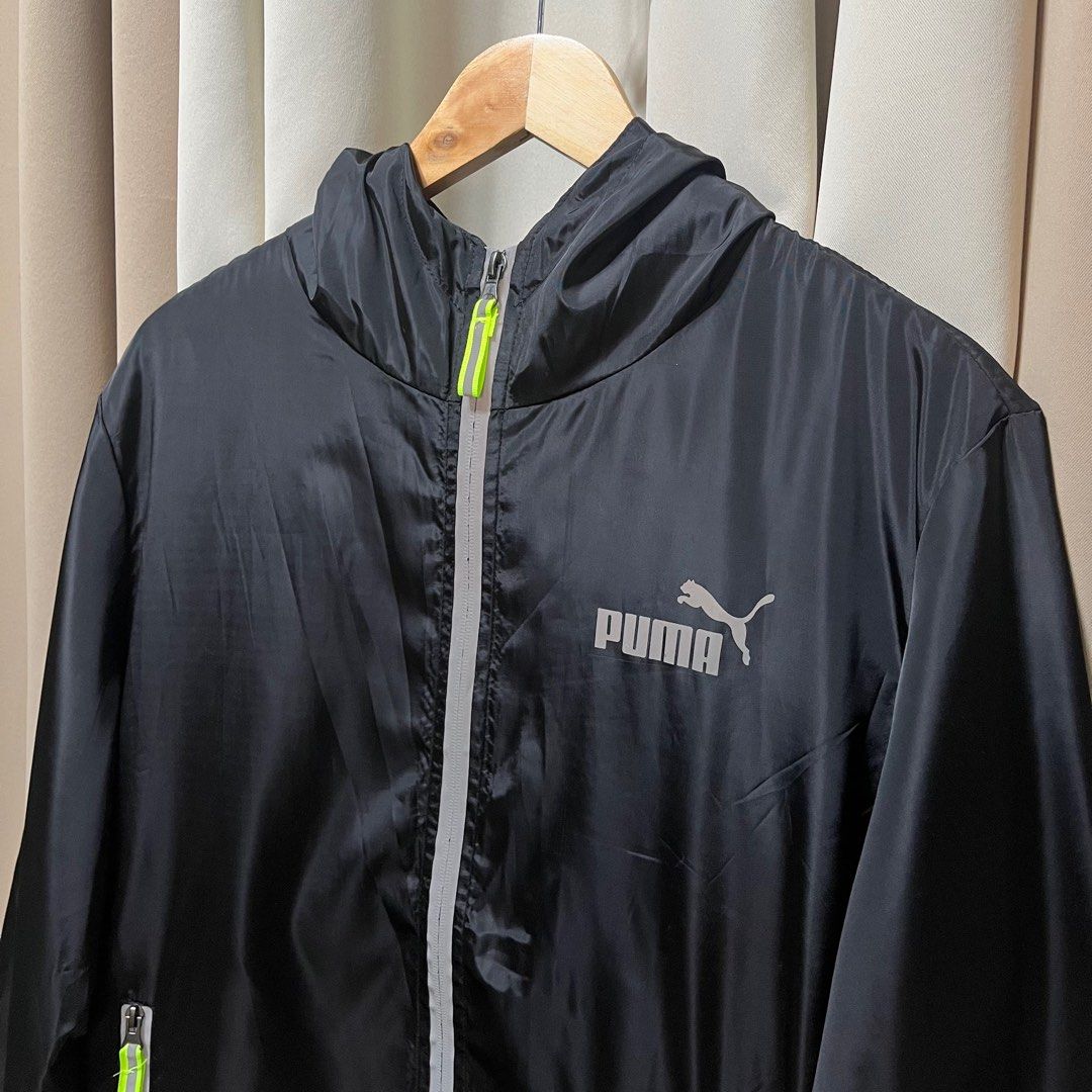 PUMA Black Windbreaker Jacket (Category: Coats, Jackets and Outerwear) located in Bulacan. Submitted by ishrm (Listing ID 1411375749, Image 2). Description: Large L - 27in W - 23.5in Sleeves - 26in Shoulders - 19in MOD: J&T only MOP: GCash Note: no tag, not guaranteed authentic.