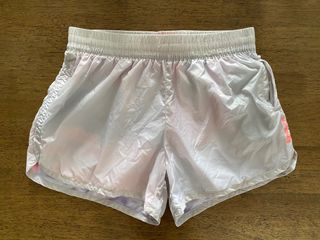 (Category: ) located in . Submitted by kitkit0077 (Listing ID 1411302641, Image 1). Description: .