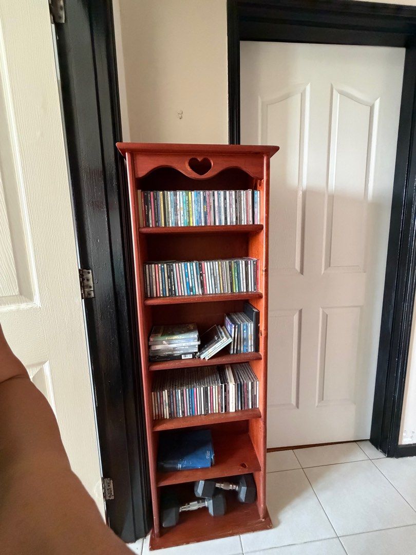 Shelf (Category: Shelves, Cabinets & Racks) located in Singapore. Submitted by natnik (Listing ID 1411271925, Image 3). Description: Solid wooden display shelf that can show off your collectibles. Served me very well and it is very sturdy. Self collect please. 48(w)x 23(d)x153(h).