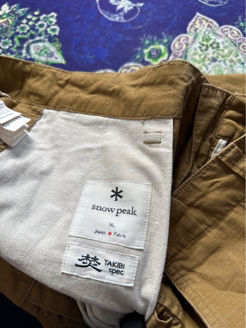 Snow Peak Tagibi Pants (Category: Joggers) located in Valenzuela. Submitted by telagram (Listing ID 1411320285, Image 3). Description: Snow peak khaki pants H - 83 W - 60.