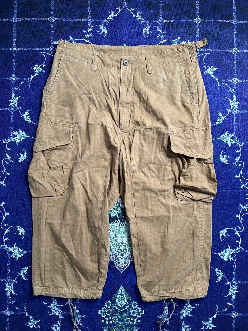 Snow Peak Tagibi Pants (Category: Joggers) located in Valenzuela. Submitted by telagram (Listing ID 1411320285, Image 2). Description: Snow peak khaki pants H - 83 W - 60.