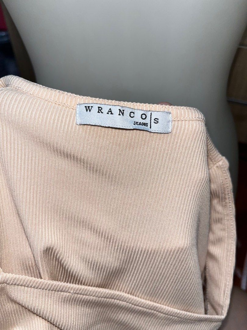 Square Neck Top - Small (Category: Blouses) located in Manila. Submitted by magsdraft (Listing ID 1411370493, Image 3). Description: .
