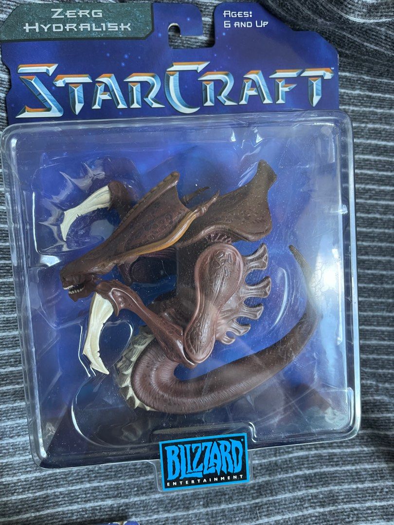 StarCraft Blizzard Action Figures - Zerglisk, Protoss, Terran