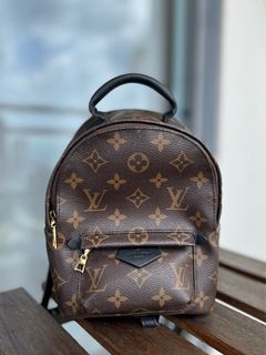 (Category: ) located in . Submitted by lastthriftbag (Listing ID 1411313446, Image 1). Description: .