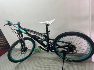 （分類：）位於 。 由 Han77898 提交（商品編號 1411372055，圖片 1）。簡介： 。
