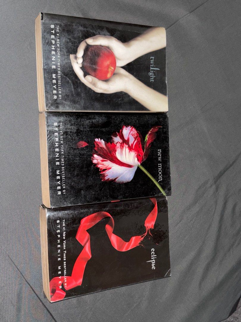 Twilight Saga Books by Stephenie Meyer (Category: Storybooks) located in Mabalacat. Submitted by iyayo (Listing ID 1411416305, Image 1). Description: old preloved books so the pages have tanning and there are some tears in the plastic cover (can be replaced), edge wear, but other than that they’re in readable condition (price is slightly negotiable) :D.