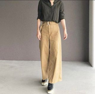 (Category: ) located in . Submitted by thriftwithena (Listing ID 1410664140, Image 1). Description: .