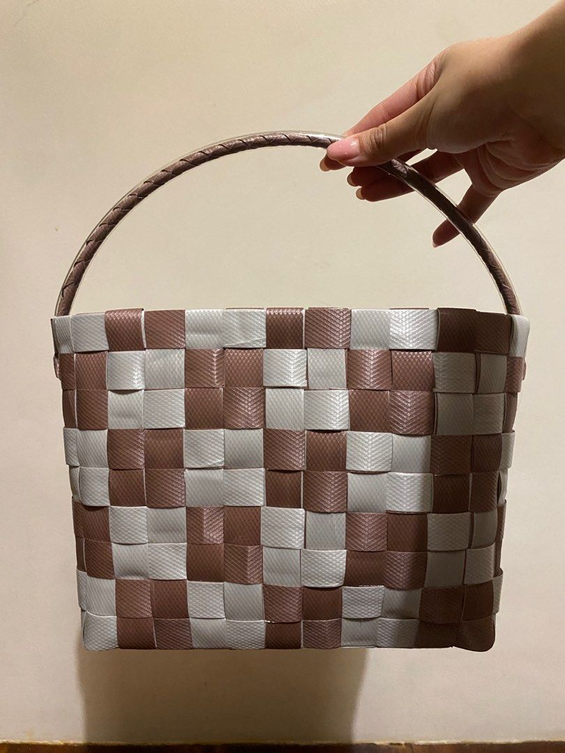 Woven Checkerboard Basket with Handle (Category: Tote Bags) located in Angeles City. Submitted by hellobeev (Listing ID 1411413296, Image 3). Description: - Brown and white checkerboard pattern - Sturdy handle for easy carrying - Made of recycled plastic material - Sample for selling but not approved - height 7 in, width 8-9 in, space inside 2.5 in - Square Pattern ✅ 400 - Checkerboard Pattern ✅ 400 - mop- gcash/bpi.