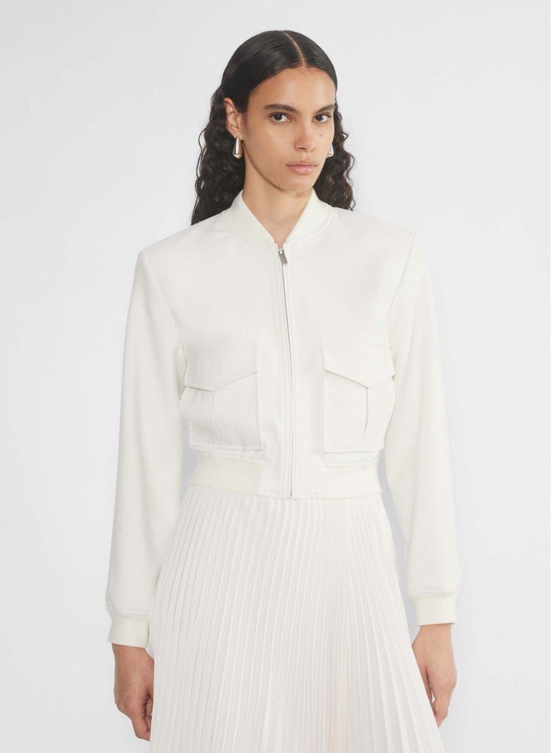 Aritzia Babaton Succession Bomber Jacket in Light Birch (Category: Coats, Jackets and Outerwear) located in Quezon City. Submitted by jkvante (Listing ID 1411524392, Image 1). Description: Brand new! Bought from Aritzia US. .