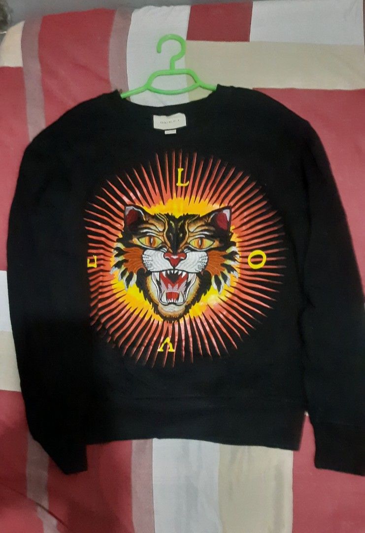 Authentic Gucci Angry Cat cotton sweatshirt (Category: Luxury Apparel) located in Bacoor. Submitted by pjp26 (Listing ID 1411599670, Image 2). Description: pm more details.