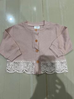 (Kategori: ) berada di . Dikirim oleh prelovedbymaygit (ID iklan 1411562080, Gambar 1). Deskripsi: .