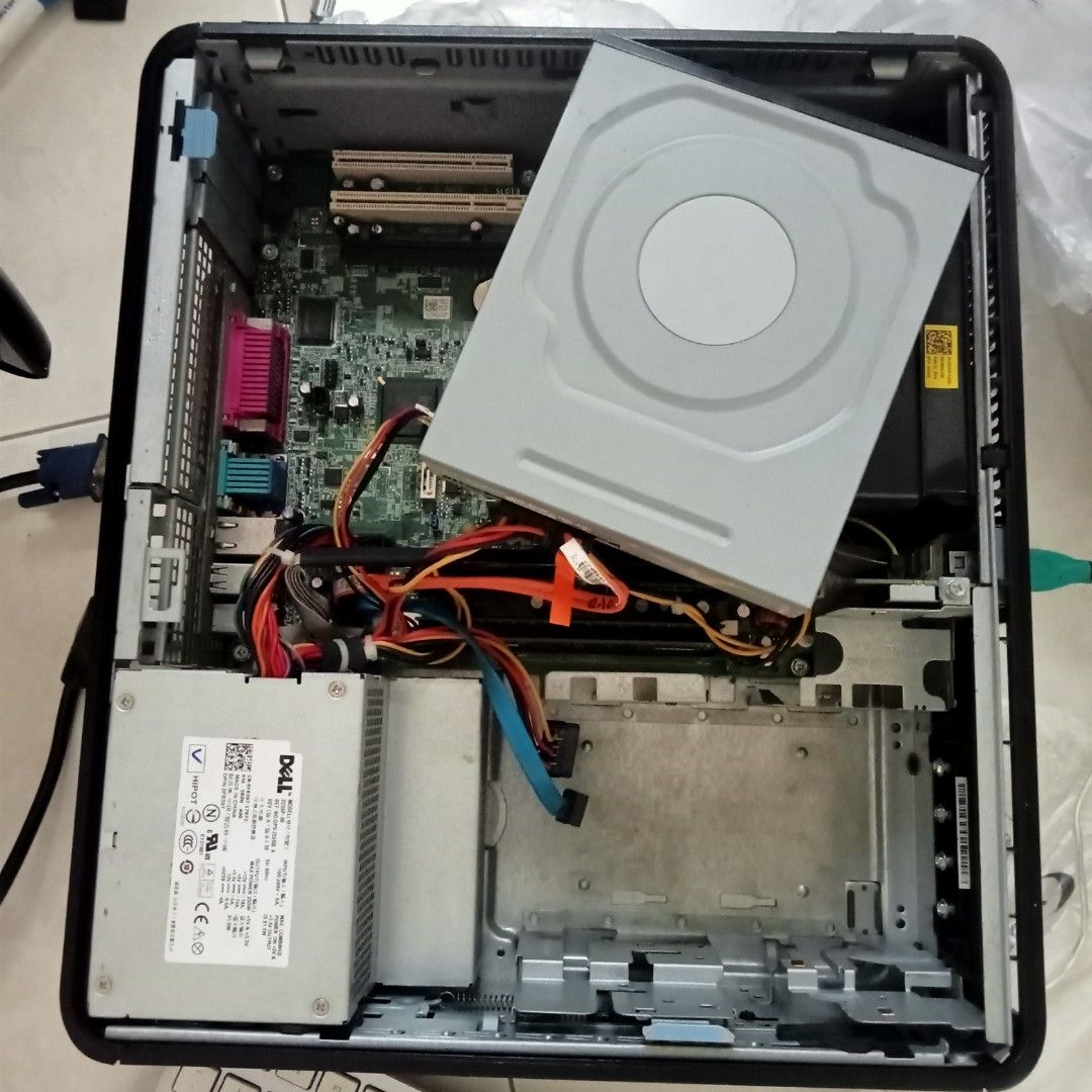 Dell Optiplex 780 Desktop PC65606060321666114